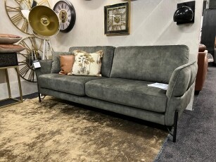 Sofa Hudson in velours stof adore hunter