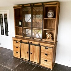 Donny Teak Vitrine