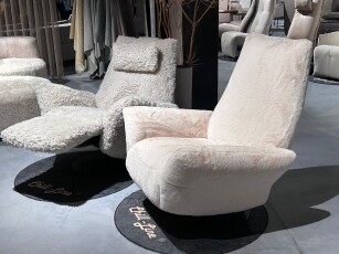 Chill Line relaxfauteuil Jesse met accu in zachte bunny stof uniek